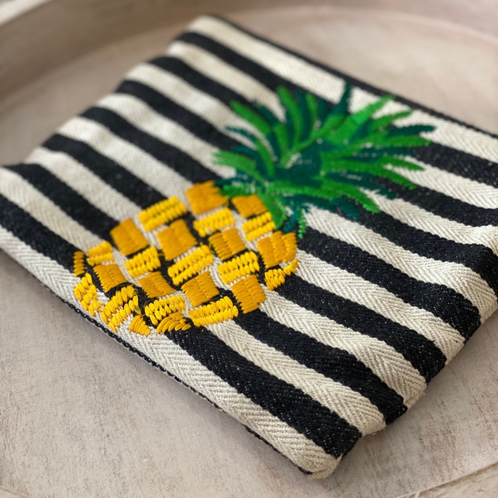 Pineapple clutch/pouch